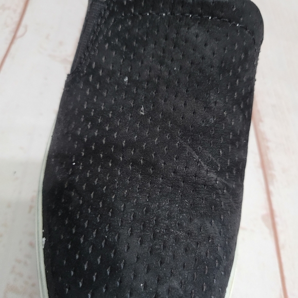 Naturalizer Aileen Slip On Sneaker Size 8 Black - Picture 8 of 11